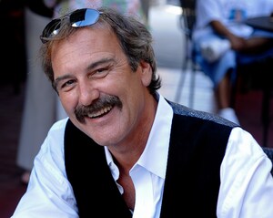 The Londoner Pub Dallas Hosts Writer Whittington for Book Signing April 25